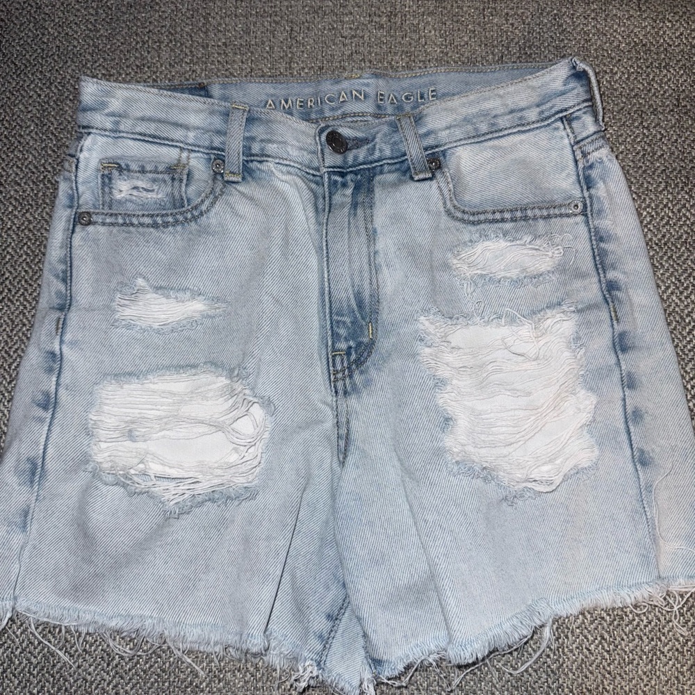 American Eagle Outfitters Women's Faded Blue Ripped Jean Shorts